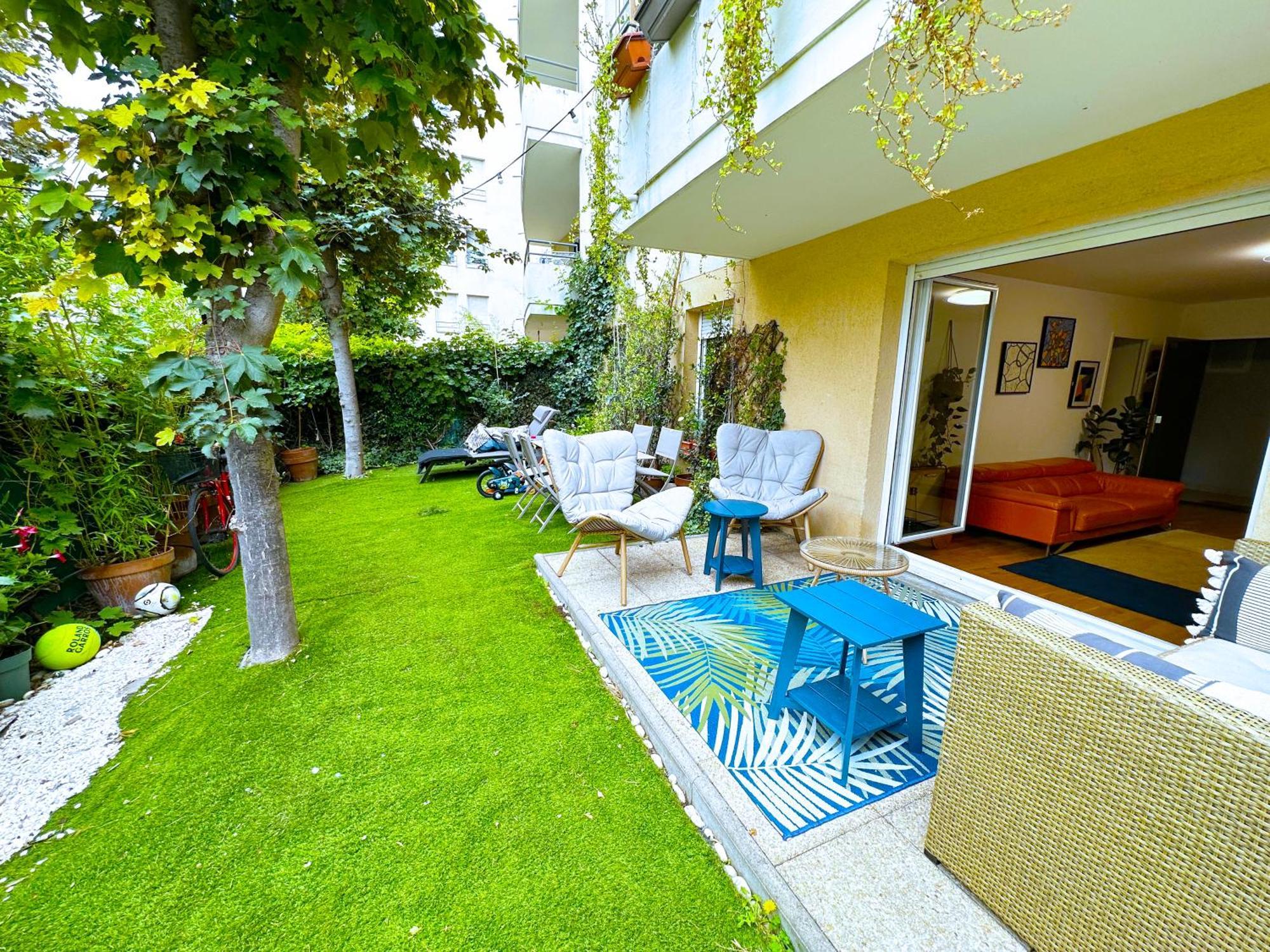 Passion Et Detente By Uta House Saint-Denis  Exterior photo